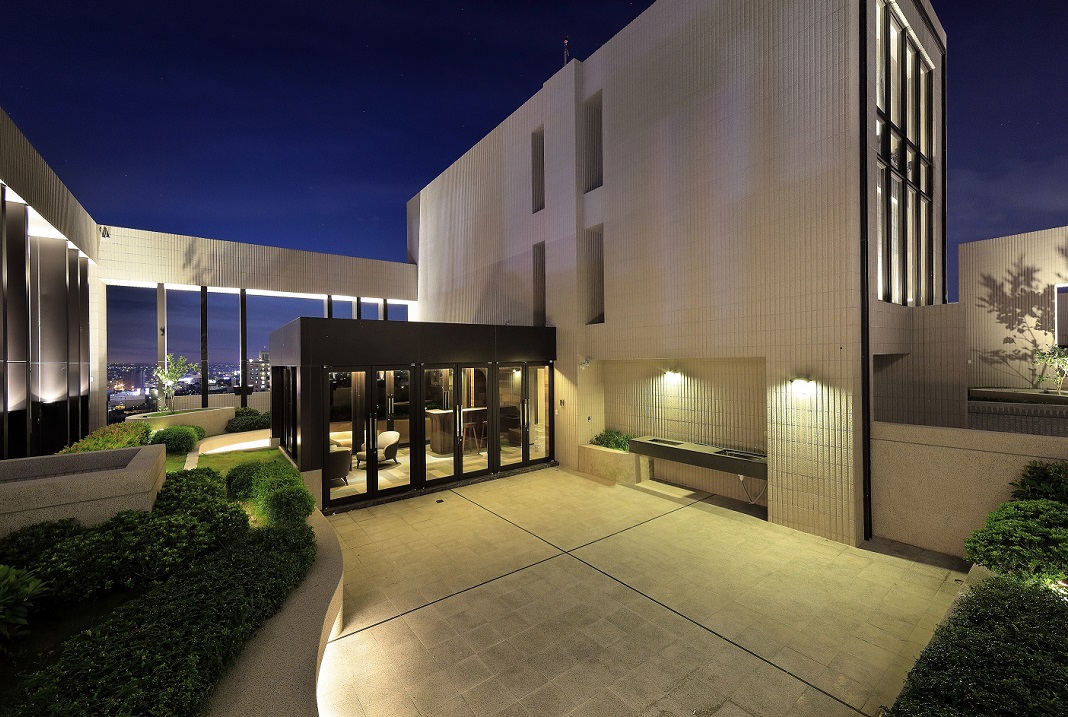 國聚之界頂樓公設