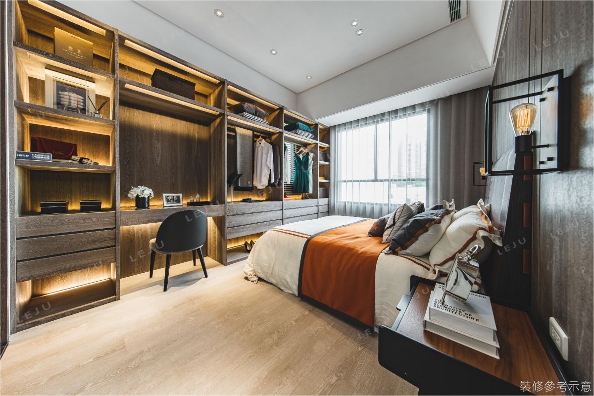 達麗創世紀室內照